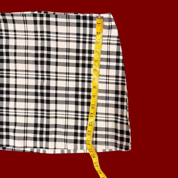 🖤 L.A. Hearts Black & White Plaid Mini Skirt (Size M) - Picture 6 of 8